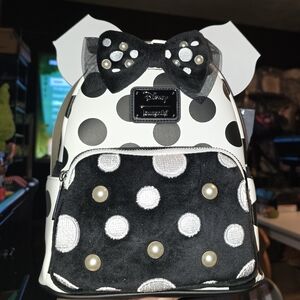 Brand New! Loungefly Disney Minnie Mouse Exclusive Polka Dot Pearl Mini Backpack